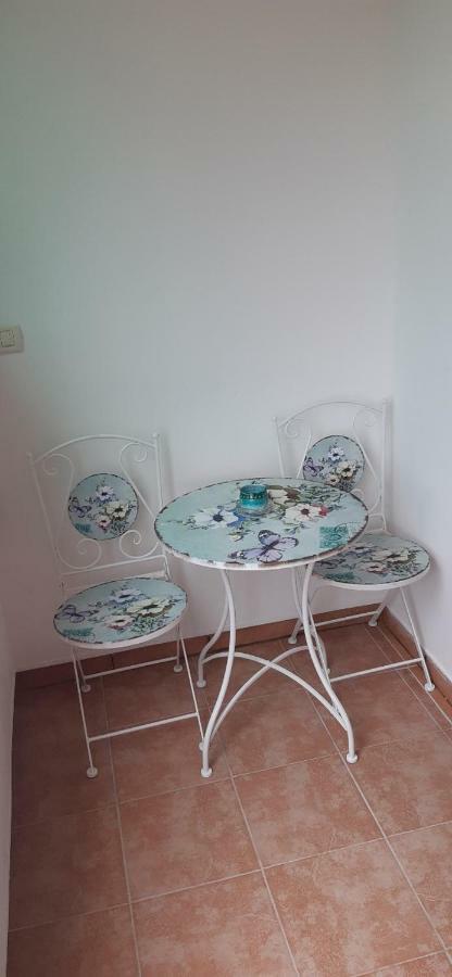 Apt Studio Nina Balerina Kaštela Extérieur photo